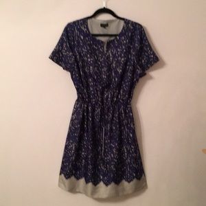 Women’s dress